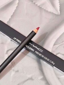 MAC Lip Liner