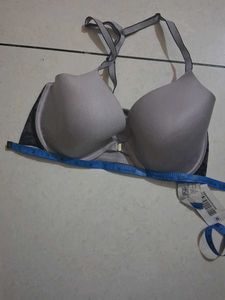 36D Comfortable Lace Trimmed Bra