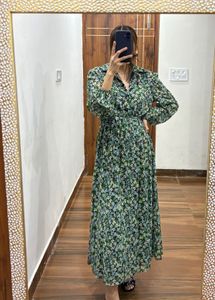 Long Sleeve Green Dainty Floral Print Midi Dress