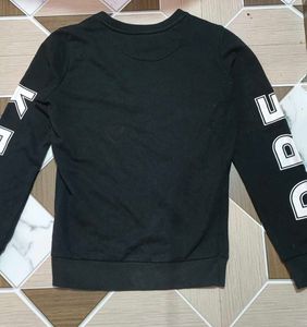 Black Graphic Print Sweatshirt