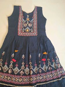 Embroidered Anarkali Kurta