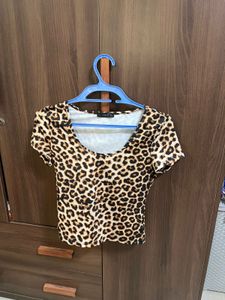 Leopard Print Cropped Top