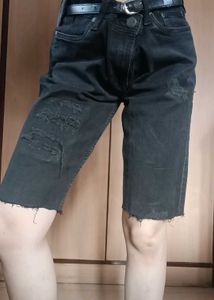 PRICE DROP-Black Denim shorts🎱