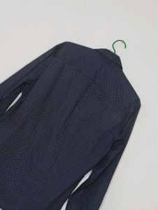 Men's shirt