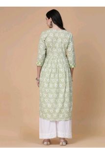 women printed pure cotton flared kurta💚
