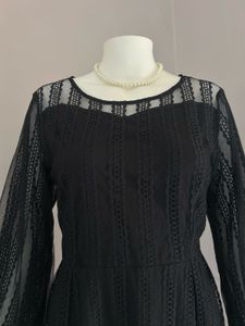 Elegant Black Lace Dress