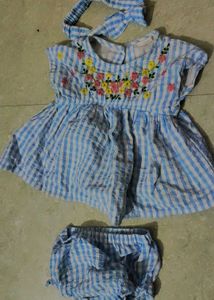 6 cloth Cute Gingham Baby Dress with Headband