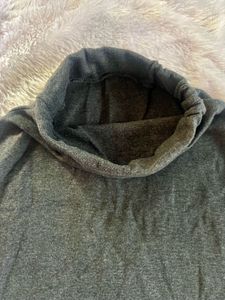 Gray Knit Skirt