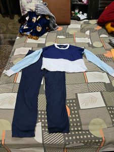 Cute Color Blocked crop top and pants