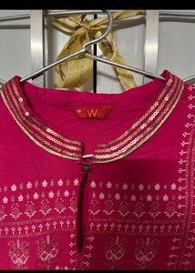 Vibrant Pink Kurta with Gold Print