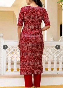 Stylish Redish maroon Bandhani Kurta Set