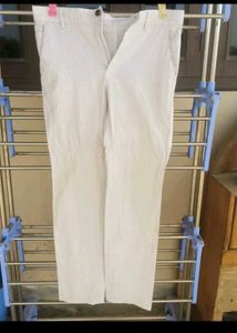 Pack of 2 Jeans and White Pants