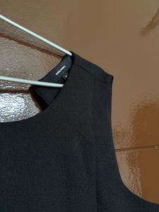 Chic Black &amp; Green Color Block Dress