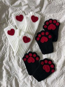 Heart Fingerless Gloves