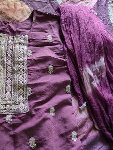 Beautiful Purple Embroidered Kurta Set