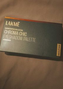 Lakme Chroma Chic Eyeshadow Palette