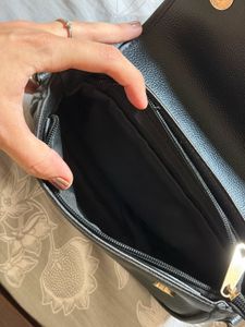 black sling bag