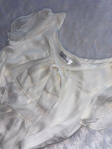 Elegant Ruffled Chiffon Mini Dress 🦢🤍