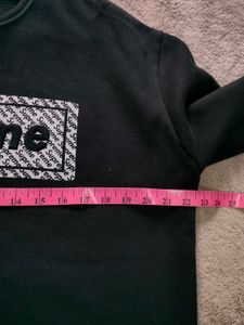 Supreme Black Sweatshirt