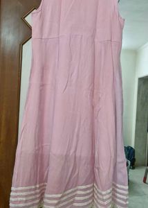 Elegant Pearl Work Kurti In Excellent Condition