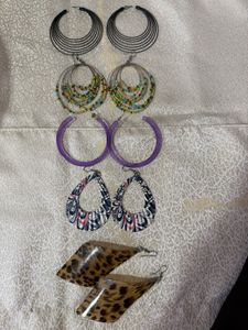 Assorted Earrings Set
