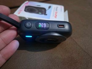 Portronics Power Shutter Magnetic Wireless Chargin