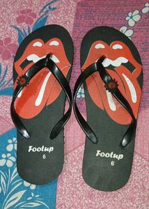 Funky Lips Print Flip Flops