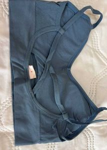 Comfortable Ribbed Sports Bra