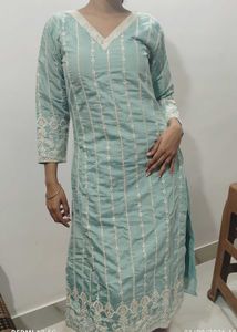 Elegant Mint Green Embroidered Kurti Set