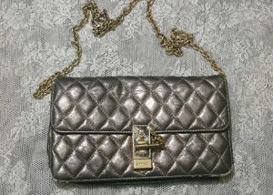 Chanel 2.55 reissue shoulder bag