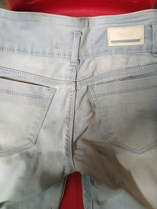 Light Blue Denim Jeans With Double Buttons