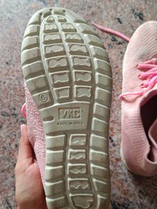 Comfy Pink Sneakers for Women
