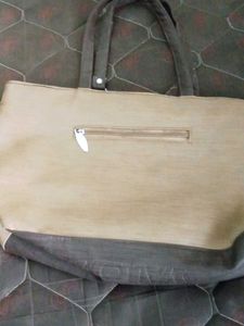 hand bag - Stylish and Roomy