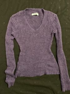 Purple Ribbed V-Neck Sweater