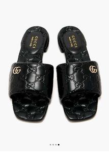 Gucci Embossed Slides - Cream