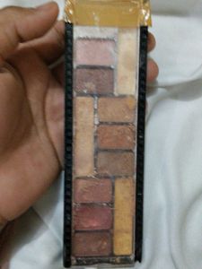 Versatile Eyeshadow Palette