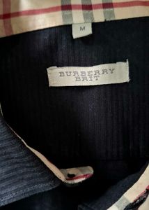 BURBERRY black solid casual shirt