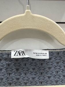 Zara Geometric Pattern Top