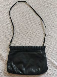 Chic Black Leather Crossbody Bag