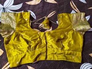 Elegant Mustard Bandhani Saree