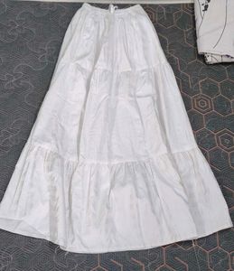 🤍 Ethereal White Tiered Maxi Skirt🌷