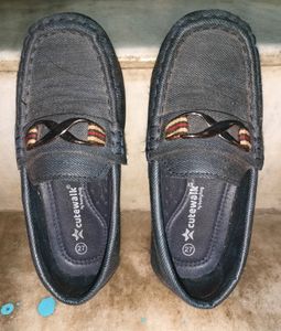 CuteWalk Loafers - Size 27