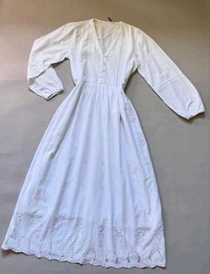 🤍pretty White embroidery dress ( Brand new )