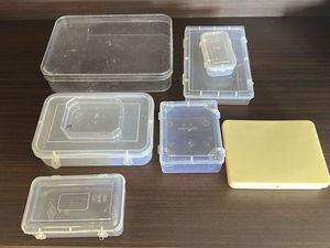 8 Clear Plastic Storage Containers