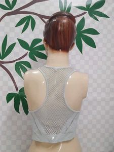 (100)Gray Workout Top with Mesh Detail