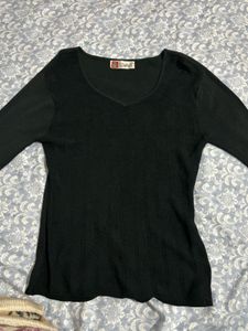 Classic Black V-Neck Long Sleeve Top