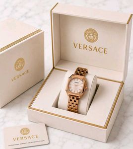Versace women’s  Luxury Analog Watch – Green Sunra