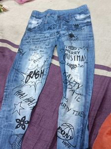 Graphic Print Denim Jeans