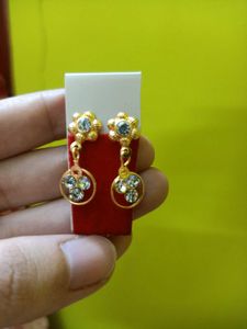 Gold Flower Earrings with Crystals