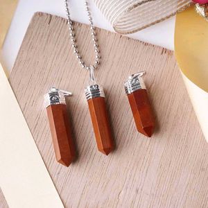 Red agate Crystal Pendant Necklace Set